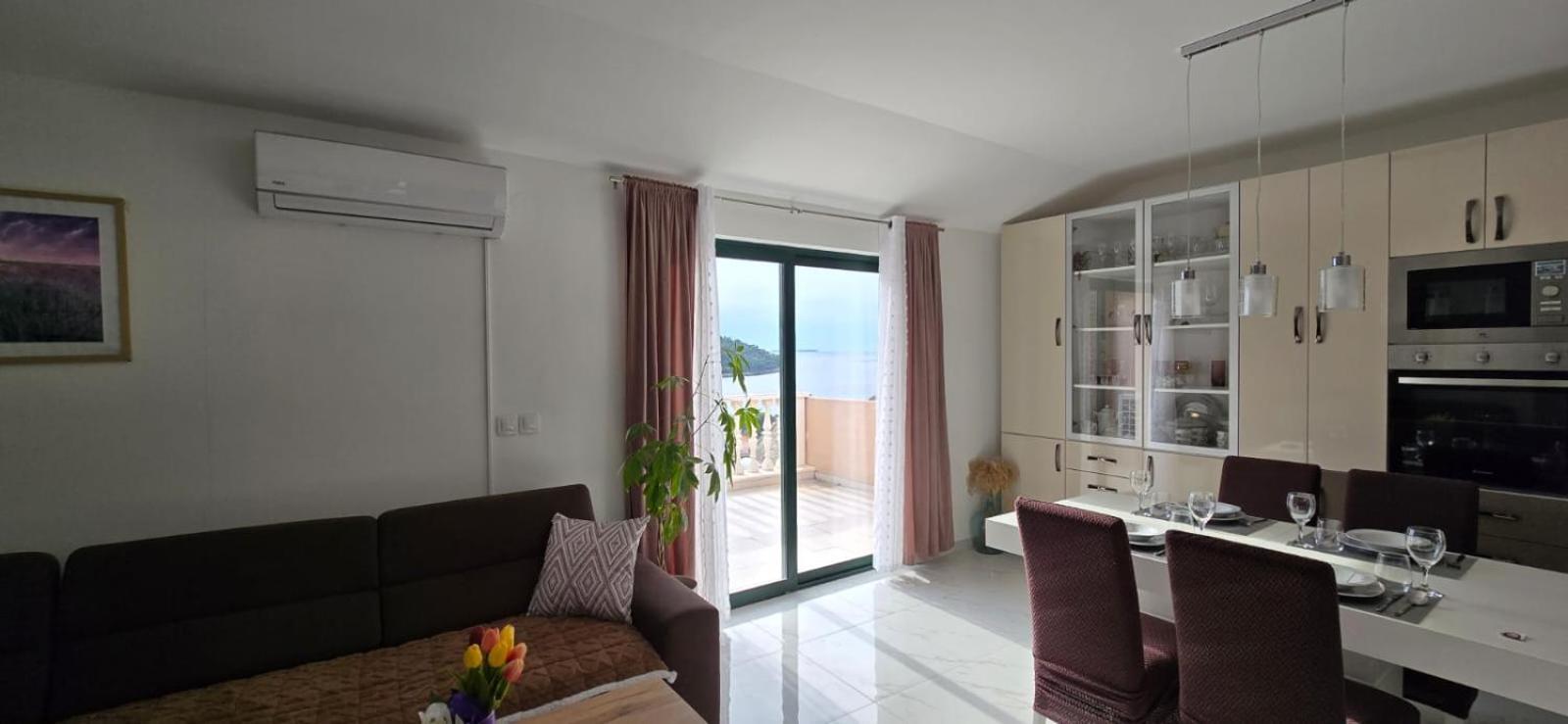 ברנה Apartman Grosic מראה חיצוני תמונה
